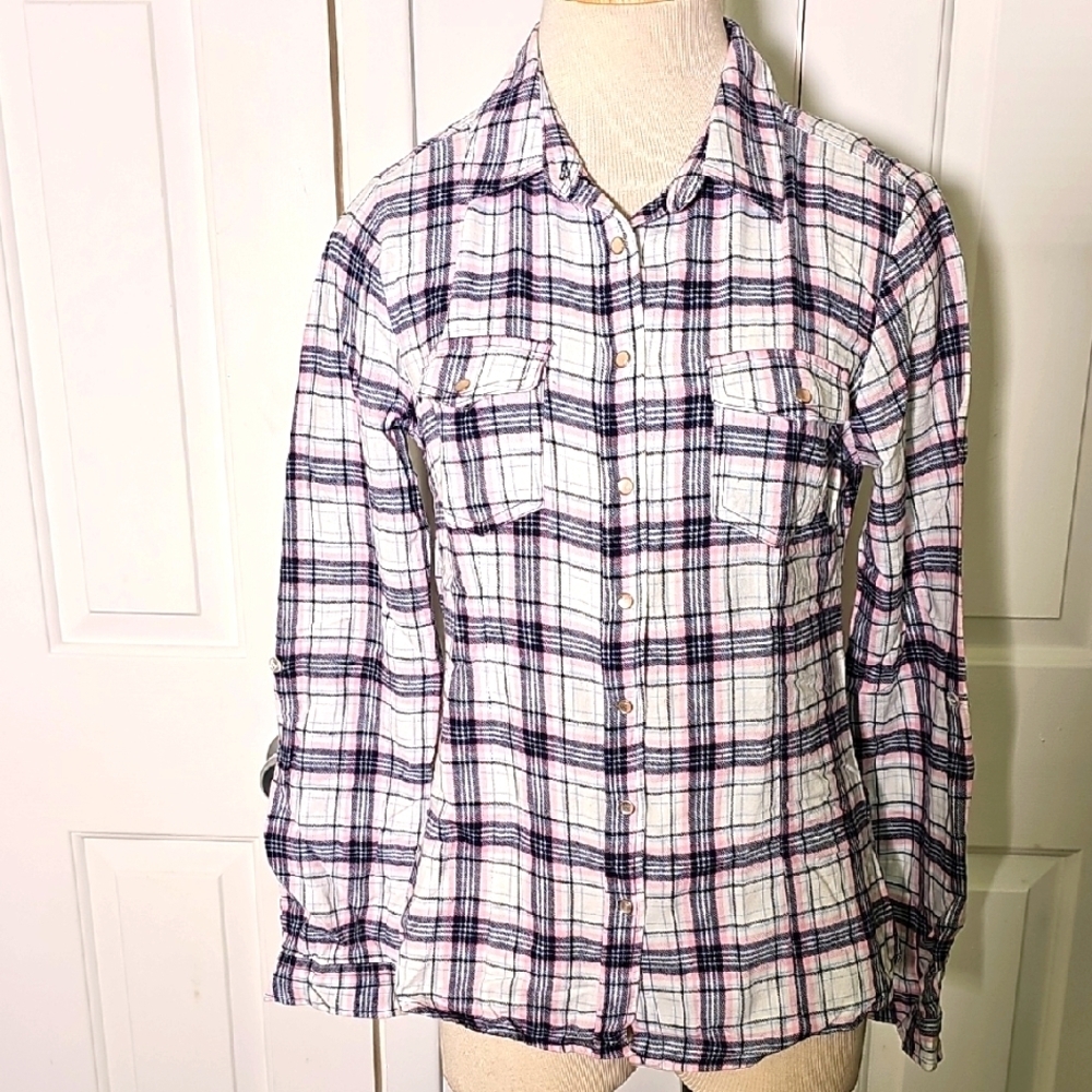 YMI USA Plaid Button-Up Shirt W/pearl Snaps. Size Meduim.‎ Cotton